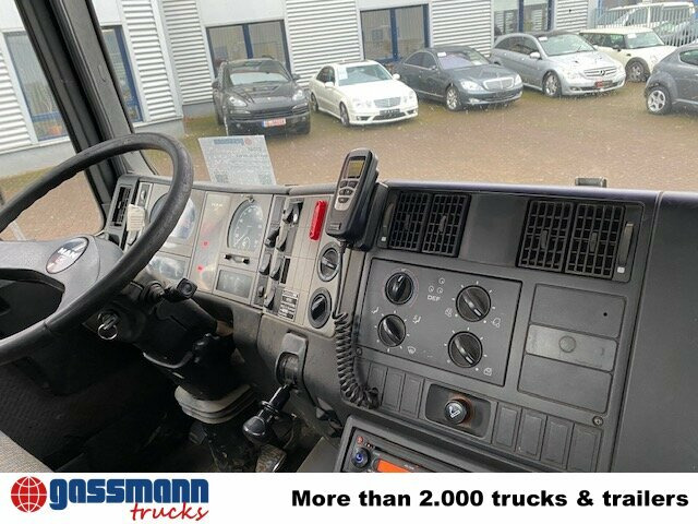 MAN T40 26.364/414 6x4, 6-Zylinder - Hook lift truck: picture 2 MAN T40 26.364/414 6x4, 6-Zylinder - Hook lift truck: picture 2