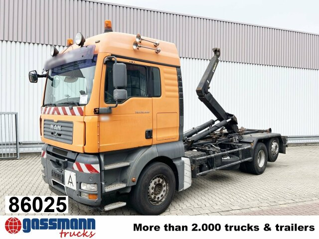 MAN TGA 26.440 6X2-2 BL, Liftachse - Hook lift truck: picture 1 MAN TGA 26.440 6X2-2 BL, Liftachse - Hook lift truck: picture 1