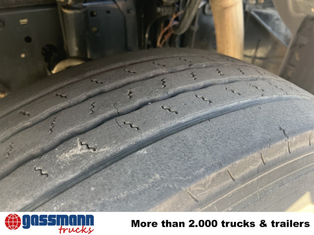 MAN TGM 18.320 4x2 BL, Hiab Tele-Absetzanlage, Funk - Skip loader truck: picture 2 MAN TGM 18.320 4x2 BL, Hiab Tele-Absetzanlage, Funk - Skip loader truck: picture 2