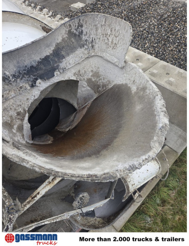 MAN TGS 35.440 BB/8x4, 9 cbm, Liebherr HTM 904 F - Concrete mixer truck: picture 3 MAN TGS 35.440 BB/8x4, 9 cbm, Liebherr HTM 904 F - Concrete mixer truck: picture 3