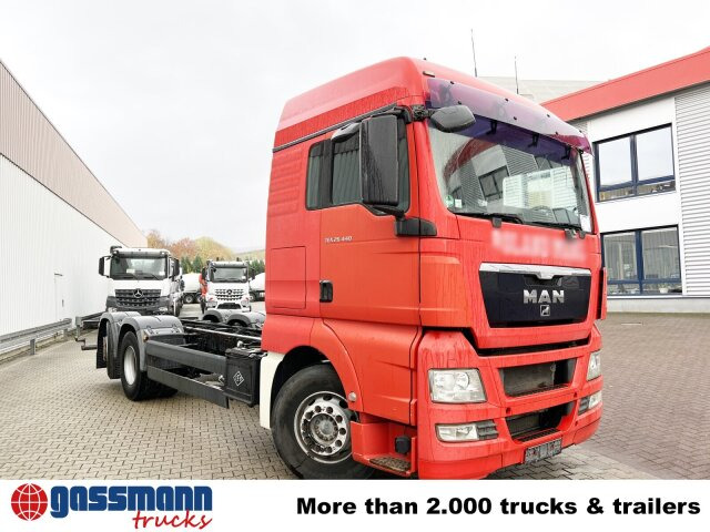 Cab chassis truck MAN TGX 26.440 6x2-2 LL, Lenk-Liftachse: picture 8