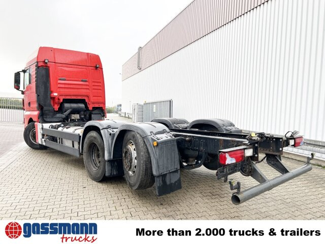 Cab chassis truck MAN TGX 26.440 6x2-2 LL, Lenk-Liftachse: picture 11