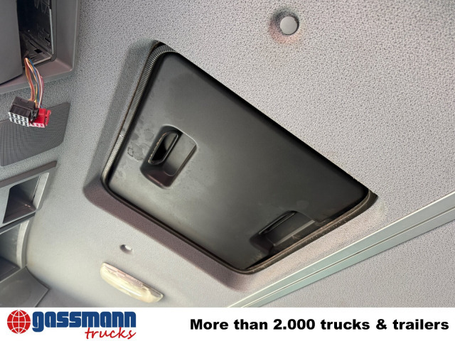 Mercedes-Benz Actros 3241 K 8x4/4 - Cab chassis truck: picture 5 Mercedes-Benz Actros 3241 K 8x4/4 - Cab chassis truck: picture 5