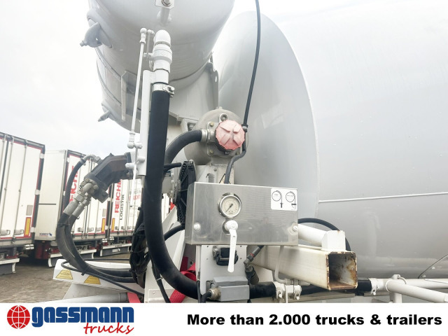 Mercedes-Benz Arocs 3240 8x4,Betonmischer Liebherr HTM 904F - Concrete mixer truck: picture 2 Mercedes-Benz Arocs 3240 8x4,Betonmischer Liebherr HTM 904F - Concrete mixer truck: picture 2