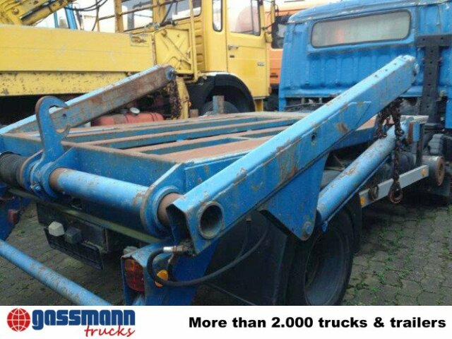 Skip loader truck Mitsubishi Canter 4x2, ERSATZTEILTRÄGER: picture 6 Skip loader truck Mitsubishi Canter 4x2, ERSATZTEILTRÄGER: picture 6