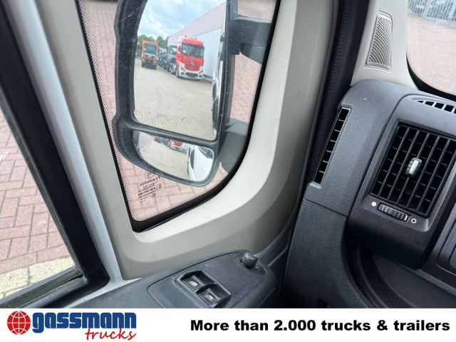 Peugeot Boxer 4x2 Doka - Open body delivery van, Combi van: picture 5 Peugeot Boxer 4x2 Doka - Open body delivery van, Combi van: picture 5