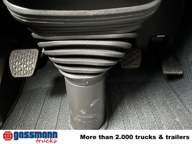 Mercedes-Benz Actros 2141 K 4x2 - Tractor unit: picture 4 Mercedes-Benz Actros 2141 K 4x2 - Tractor unit: picture 4