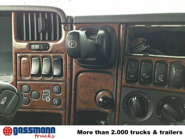 Tractor unit Scania R420 4x2 Lowliner, Twin Tec Rußfilterkat: picture 10