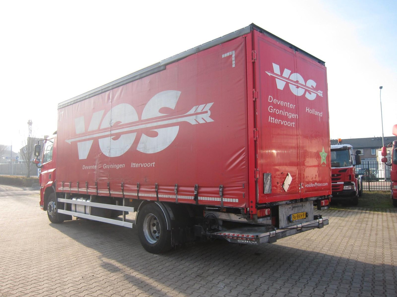 DAF CF 230 19T Schiebeplane LBW Portalturen - Curtainsider truck: picture 3 DAF CF 230 19T Schiebeplane LBW Portalturen - Curtainsider truck: picture 3