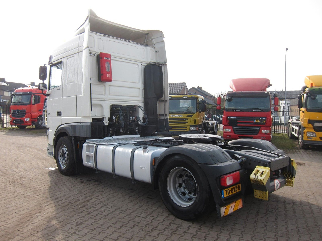DAF XF 480 FT Space Pto prep 6-2020 348tkm 2x tank - Tractor unit: picture 3 DAF XF 480 FT Space Pto prep 6-2020 348tkm 2x tank - Tractor unit: picture 3