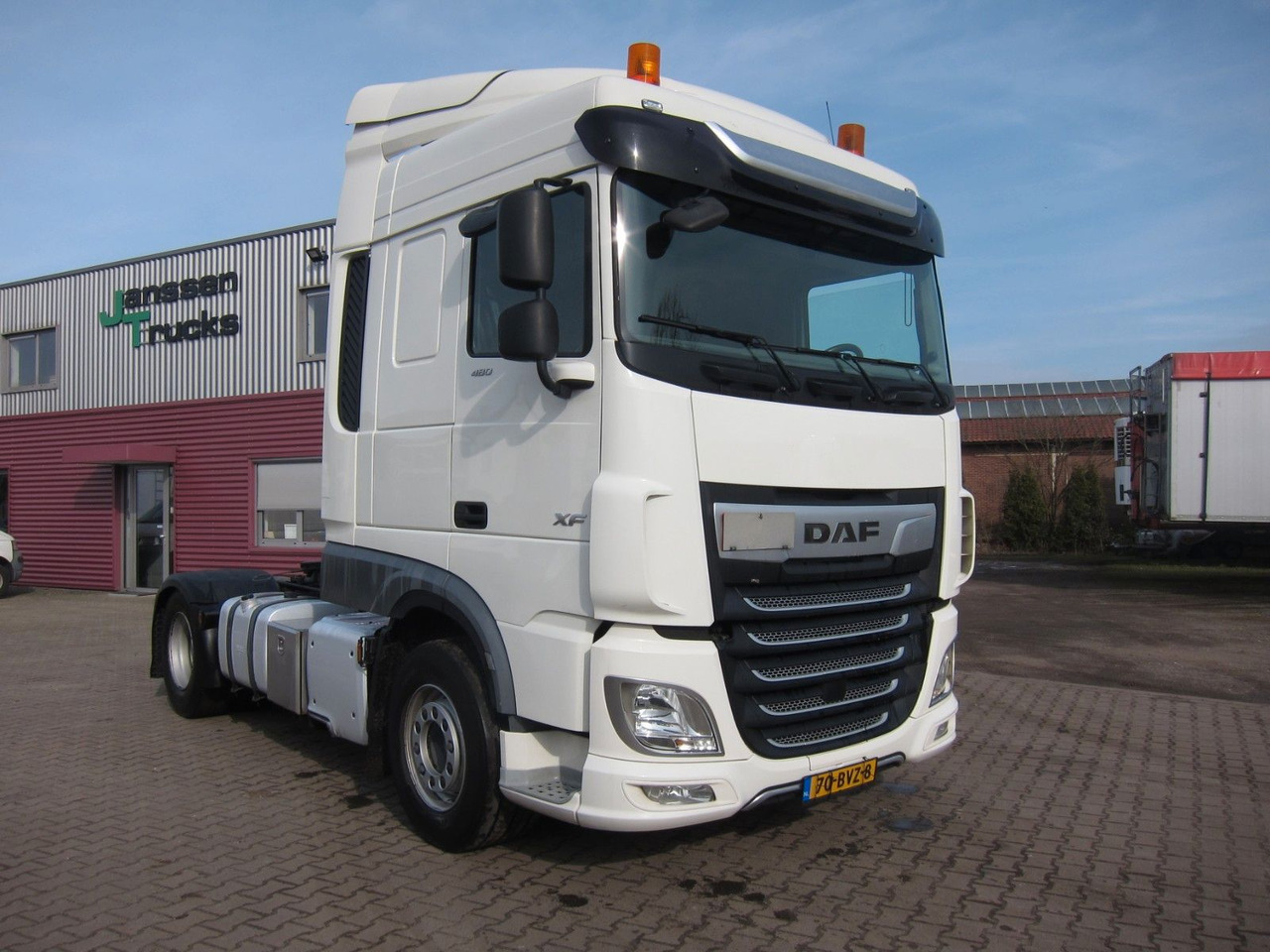 DAF XF 480 FT Space Pto prep 6-2020 348tkm 2x tank - Tractor unit: picture 1 DAF XF 480 FT Space Pto prep 6-2020 348tkm 2x tank - Tractor unit: picture 1