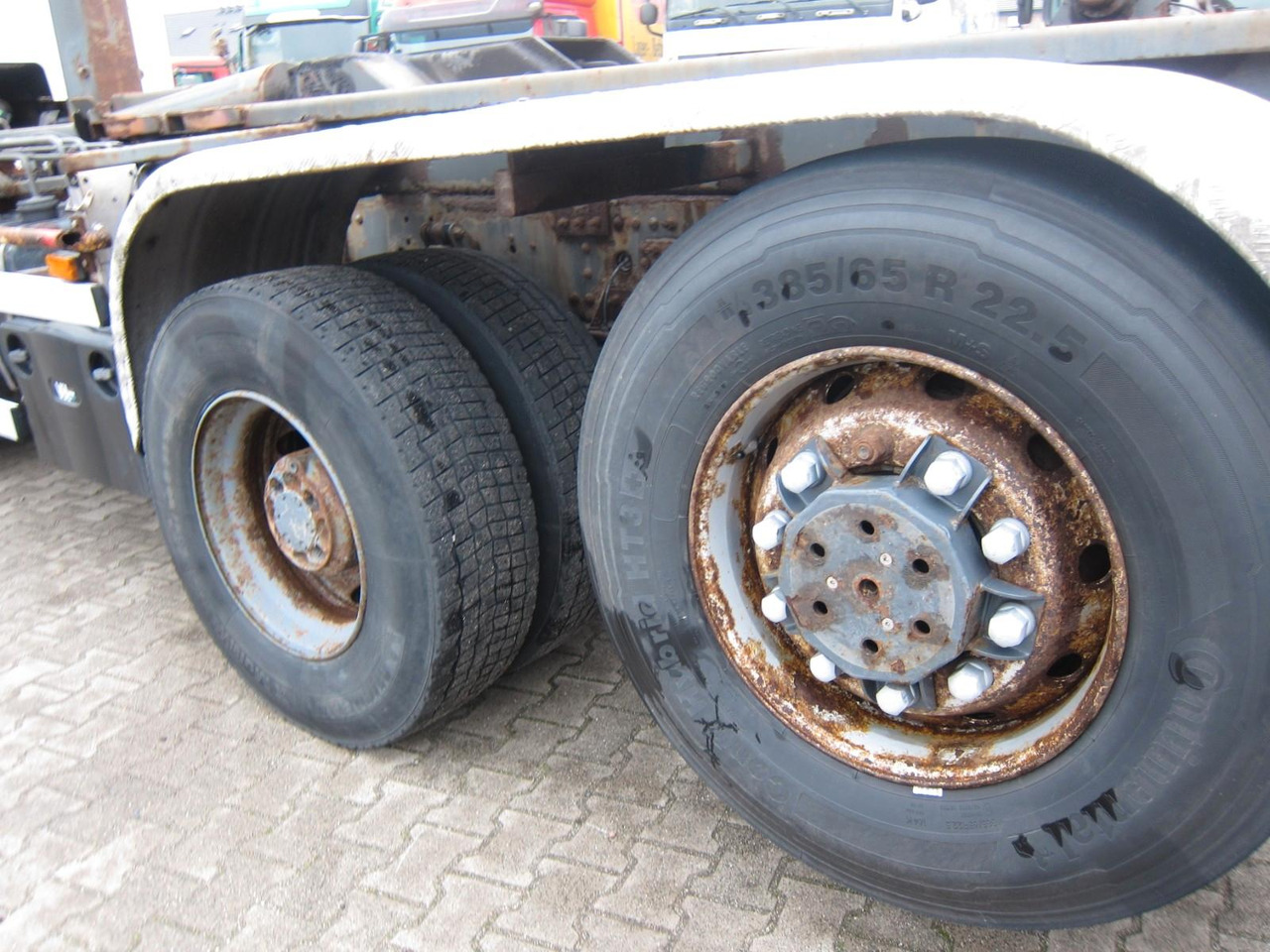 Volvo FH 460 Globe 8X2 Haken 25T Manual Ap-Achse - Hook lift truck: picture 5 Volvo FH 460 Globe 8X2 Haken 25T Manual Ap-Achse - Hook lift truck: picture 5