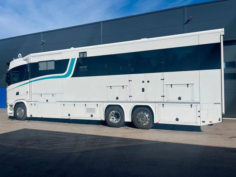 Scania S590 V8 6x2 Camper / Motorhome - New 2025 - Garage - Slide out - - Camper: picture 5 Scania S590 V8 6x2 Camper / Motorhome - New 2025 - Garage - Slide out - - Camper: picture 5