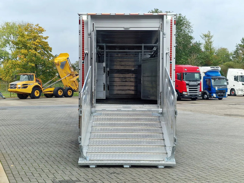 New Livestock truck Renault Midlum D210 4x2 - NEW - Pezzaioli 1 deck - Ventilation - 17.9M2 - Ramp - Euro6d: picture 9 New Livestock truck Renault Midlum D210 4x2 - NEW - Pezzaioli 1 deck - Ventilation - 17.9M2 - Ramp - Euro6d: picture 9
