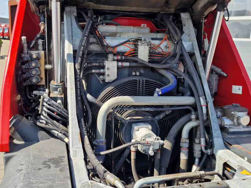 Road sweeper Schmidt Swingo 200 + - 4 wheel steering - Dutch Registration: picture 17