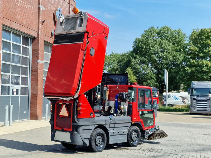 Road sweeper Schmidt Swingo 200 + - 4 wheel steering - Dutch Registration: picture 13
