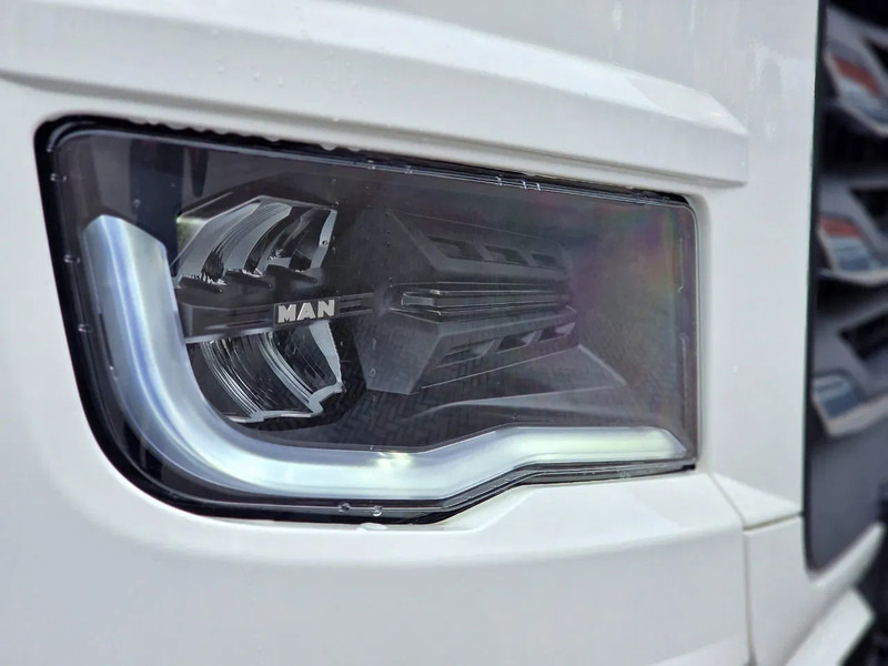 New Tractor unit MAN TGX 18.540 GX - New - Retarder - Night clima - Alcoa - Show truck - Lightbar -: picture 14 New Tractor unit MAN TGX 18.540 GX - New - Retarder - Night clima - Alcoa - Show truck - Lightbar -: picture 14