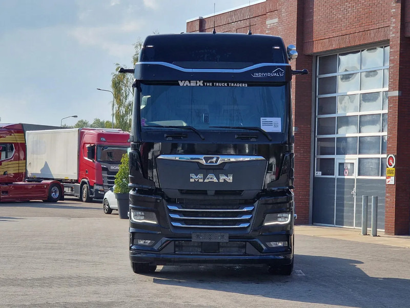 MAN TGX 18.540 - New - Full spec - Mirror cam - Retarder - 2x tank - Full spoiler - Tractor unit: picture 2 MAN TGX 18.540 - New - Full spec - Mirror cam - Retarder - 2x tank - Full spoiler - Tractor unit: picture 2
