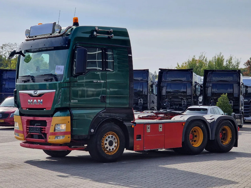 MAN TGX 26.500 6x4 XLX - PTO/Hydraulic - 3.30 - AS Tronic - Euro 6 - Tractor unit: picture 3 MAN TGX 26.500 6x4 XLX - PTO/Hydraulic - 3.30 - AS Tronic - Euro 6 - Tractor unit: picture 3