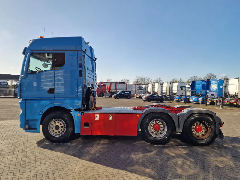 MAN TGX 33.510 6x4 - Facelift - Low km 252Tkm - Navi - Sliding 5th wheel - Tractor unit: picture 4 MAN TGX 33.510 6x4 - Facelift - Low km 252Tkm - Navi - Sliding 5th wheel - Tractor unit: picture 4