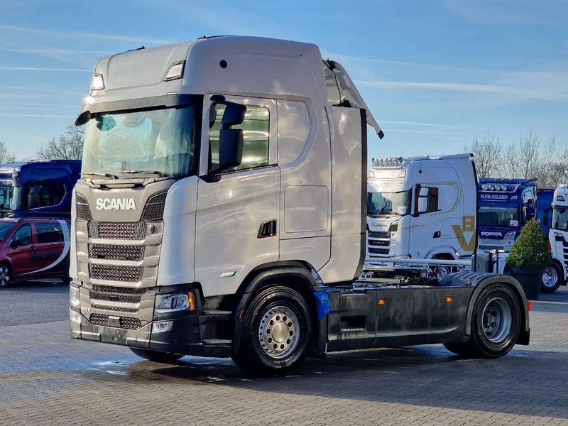 Scania 500S NGS Highline 4x2 - NEW - Retarder - Night clima - SUPER - Led - - Tractor unit: picture 3 Scania 500S NGS Highline 4x2 - NEW - Retarder - Night clima - SUPER - Led - - Tractor unit: picture 3