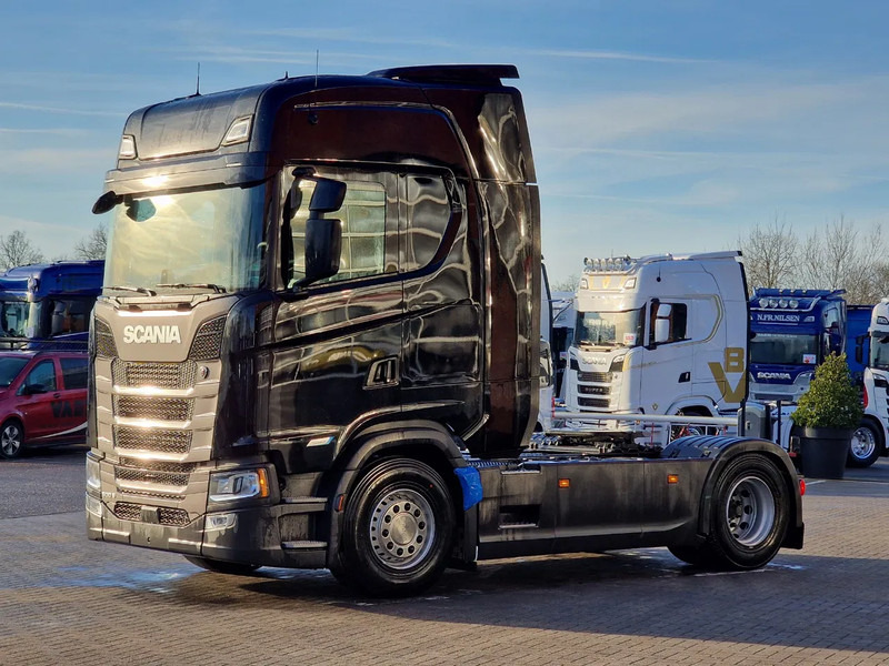 Scania 500S NGS Highline 4x2 - NEW - Retarder - Night clima - SUPER - Led - - Tractor unit: picture 3 Scania 500S NGS Highline 4x2 - NEW - Retarder - Night clima - SUPER - Led - - Tractor unit: picture 3