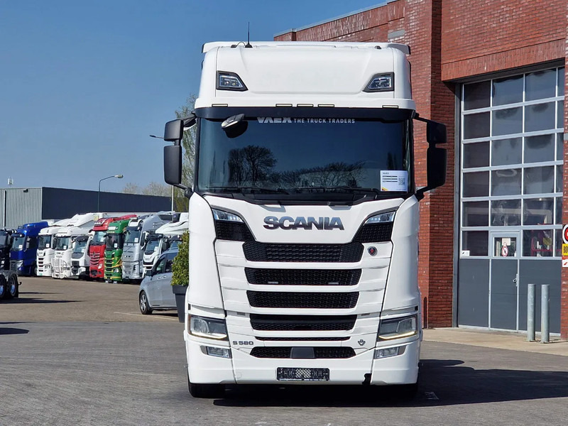 Scania S580 V8 NGS Highline 6x2 - Retarder - Full air - 3.15 WB - Navi - Led - Tractor unit: picture 2 Scania S580 V8 NGS Highline 6x2 - Retarder - Full air - 3.15 WB - Navi - Led - Tractor unit: picture 2