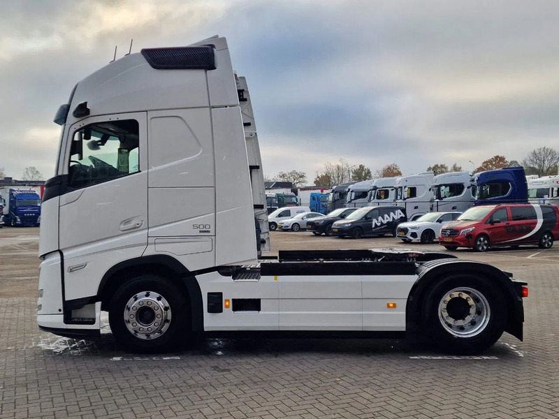 Volvo FH 13.500 Aero Globetrotter XL 4x2 - I Save - Retarder - I parkcool - 2x tank - Mirror cams - Tractor unit: picture 4 Volvo FH 13.500 Aero Globetrotter XL 4x2 - I Save - Retarder - I parkcool - 2x tank - Mirror cams - Tractor unit: picture 4