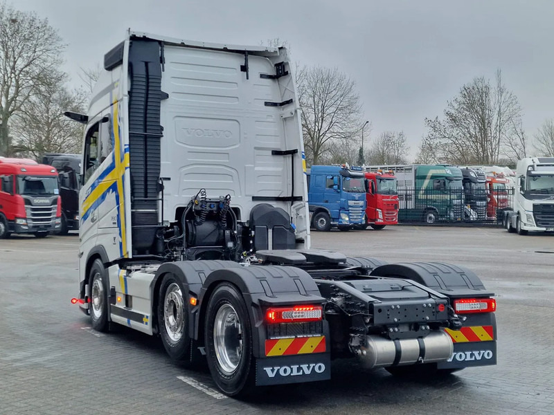 Volvo FH 16.780 Aero XL 6x2/4 - New - Full spec - Retarder - I parkcool - Performance - Leather -BUFFL interior - Tractor unit: picture 5 Volvo FH 16.780 Aero XL 6x2/4 - New - Full spec - Retarder - I parkcool - Performance - Leather -BUFFL interior - Tractor unit: picture 5