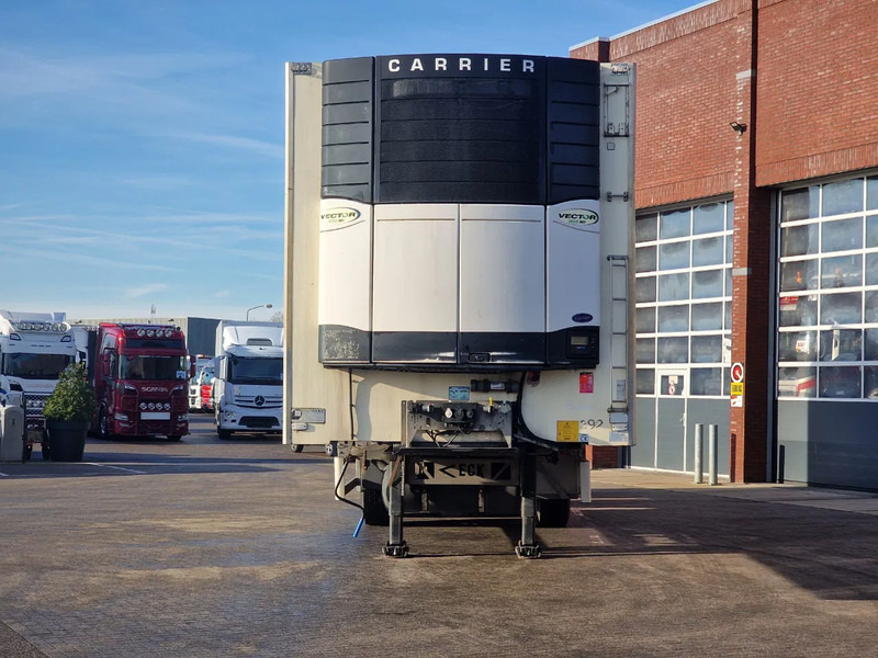 Van Eck Frigo Carrier Vector 1950 MT - Loadlift Dhollandia - Steering axle - Isothermal semi-trailer: picture 2 Van Eck Frigo Carrier Vector 1950 MT - Loadlift Dhollandia - Steering axle - Isothermal semi-trailer: picture 2