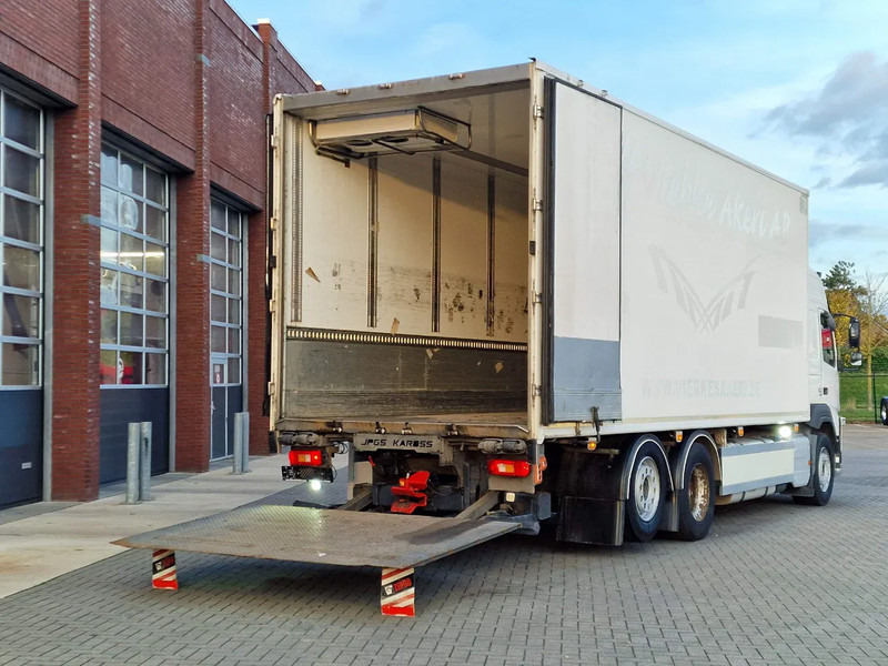 Isothermal truck Volvo FM 13.460 Globetrotter 6x2*4 - Frigo Carrier Supra 1150 U MT - Zepro loadlift - Steering axle: picture 11
