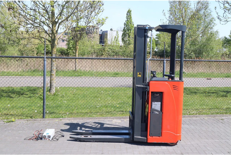 Actil L 1350 | TRIPLEX | SIDESHIFT - Reach truck: picture 1 Actil L 1350 | TRIPLEX | SIDESHIFT - Reach truck: picture 1