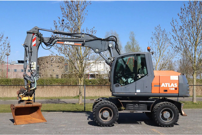 Atlas 160W | ENGCON | BUCKET | DOZERBLADE | 2-PIECE BOOM - Wheel excavator: picture 1 Atlas 160W | ENGCON | BUCKET | DOZERBLADE | 2-PIECE BOOM - Wheel excavator: picture 1