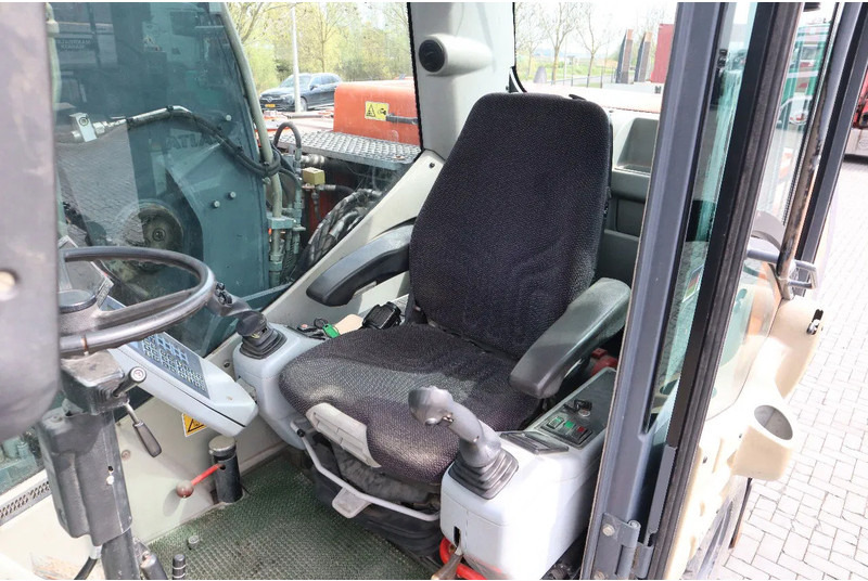 Wheel excavator Atlas 160W | ROTOTILT | GRIPPER | BUCKET | DOZER BLADE: picture 17