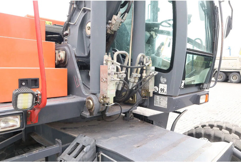 Wheel excavator Atlas 160W | ROTOTILT | GRIPPER | BUCKET | DOZER BLADE: picture 12