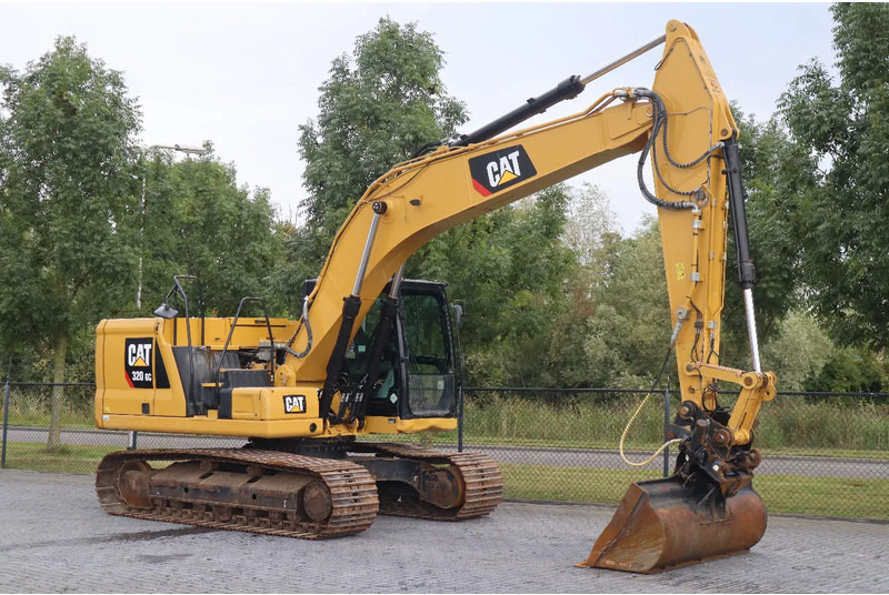 Caterpillar 320 GC 07A | JAPAN BUILT | TILT BUCKET | TOOTH BUCKET - Crawler excavator: picture 5 Caterpillar 320 GC 07A | JAPAN BUILT | TILT BUCKET | TOOTH BUCKET - Crawler excavator: picture 5