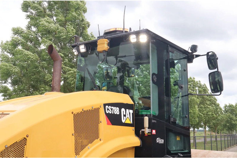 Leasing of Caterpillar CS78B | TRIMBLE GPS | GOOD CONDITION Caterpillar CS78B | TRIMBLE GPS | GOOD CONDITION: picture 9