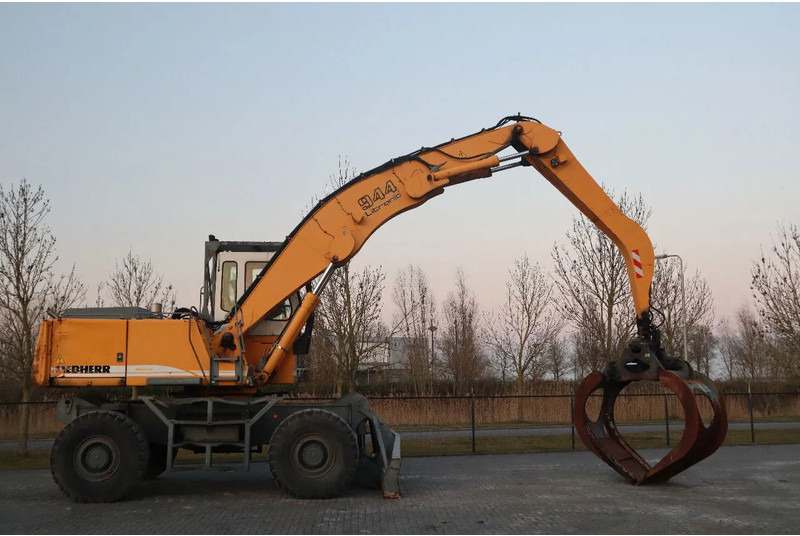 Liebherr A944 B HD | LOG GRAPPLE | HOLZGREIFER | TIMBER - Forestry equipment: picture 4 Liebherr A944 B HD | LOG GRAPPLE | HOLZGREIFER | TIMBER - Forestry equipment: picture 4