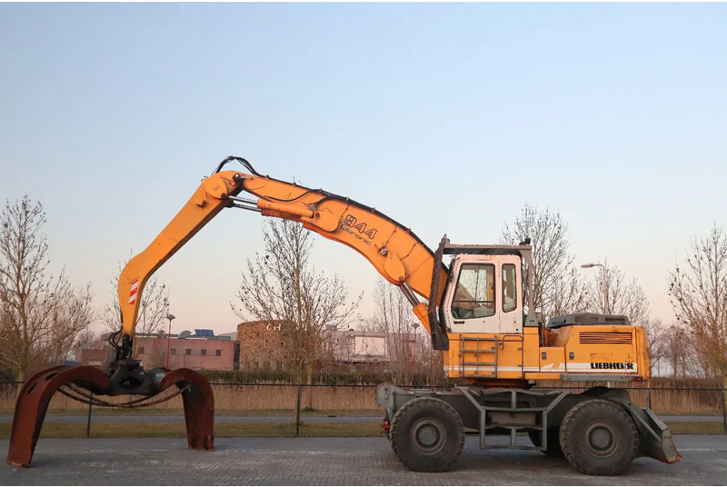 Liebherr A944 B HD | LOG GRAPPLE | HOLZGREIFER | TIMBER - Forestry equipment: picture 1 Liebherr A944 B HD | LOG GRAPPLE | HOLZGREIFER | TIMBER - Forestry equipment: picture 1