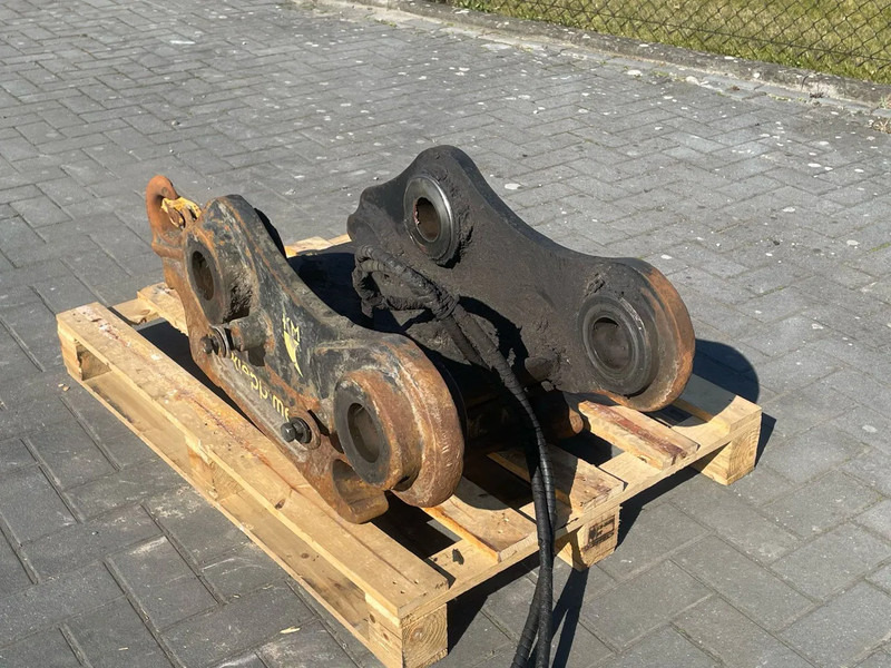 Klepp Mek KM70 | S70 | G70 | QUICK COUPLER | SNELWISSEL - Demolition shears: picture 4 Klepp Mek KM70 | S70 | G70 | QUICK COUPLER | SNELWISSEL - Demolition shears: picture 4