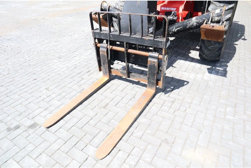 Telescopic handler Manitou MT 1335 EASY 75D | FORKS | LOW HOURS: picture 13