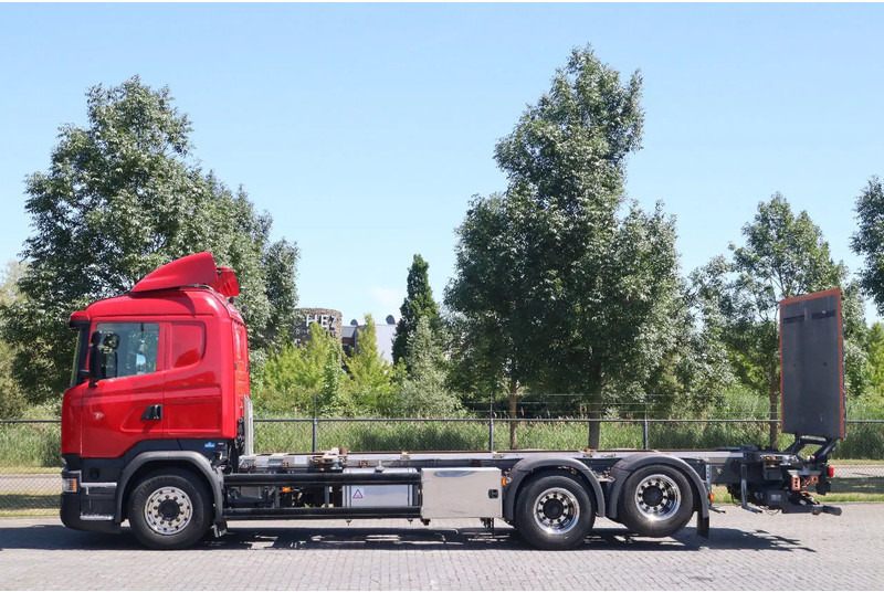 Container transporter/ Swap body truck Scania R580 V8 | 6X2 | BDF | RETARDER | TAILLIFT | EURO 6: picture 8