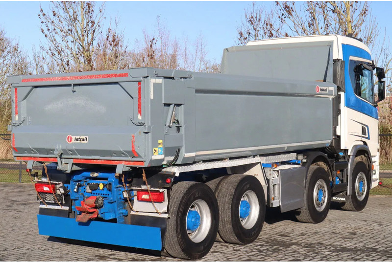 Scania R580 V8 NGS | 8X4 | RETARDER | EURO 6 | BIG AXLES - Tipper: picture 4 Scania R580 V8 NGS | 8X4 | RETARDER | EURO 6 | BIG AXLES - Tipper: picture 4