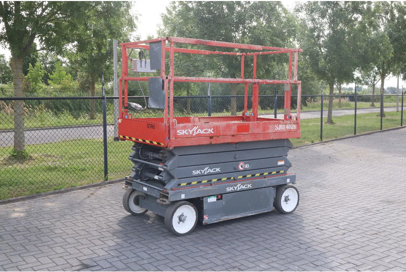 Skyjack SJ III 4626 | 9.75 METER | 454 KG - Scissor lift: picture 3 Skyjack SJ III 4626 | 9.75 METER | 454 KG - Scissor lift: picture 3