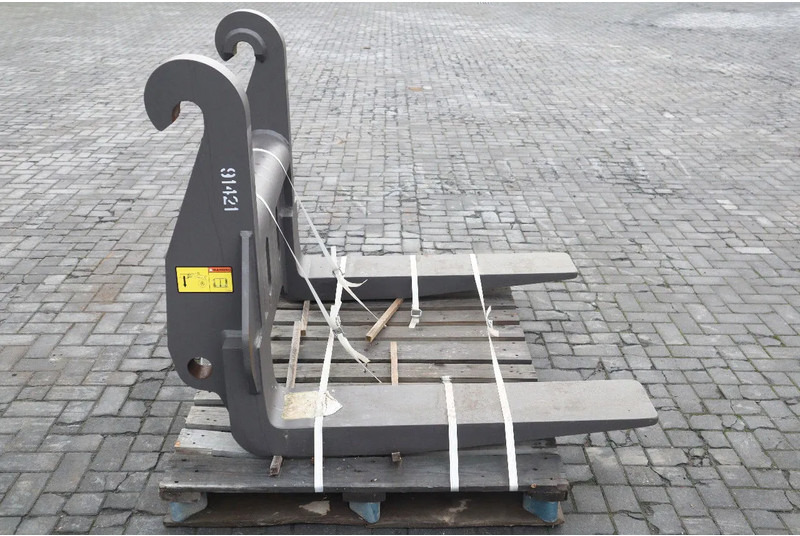 Volvo 91421 | STONE FORKS | VORKENBORD | GABEL | L150 - L220 - Forks for Material handling equipment: picture 4 Volvo 91421 | STONE FORKS | VORKENBORD | GABEL | L150 - L220 - Forks for Material handling equipment: picture 4
