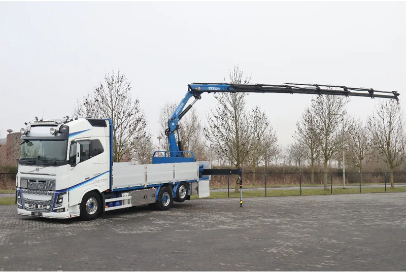 Volvo FH 16.750 | 6X2*4 | EFFER 215 | 6X EXT | RETARDER | EURO 6 - Crane truck: picture 2 Volvo FH 16.750 | 6X2*4 | EFFER 215 | 6X EXT | RETARDER | EURO 6 - Crane truck: picture 2
