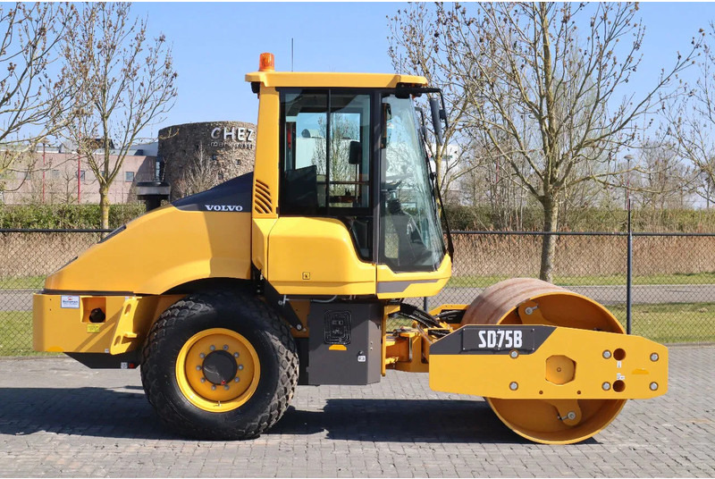 Volvo SD75B | SD 75 B | NEW / UNUSED | 1 YEAR WARRANTY - Roller: picture 4 Volvo SD75B | SD 75 B | NEW / UNUSED | 1 YEAR WARRANTY - Roller: picture 4