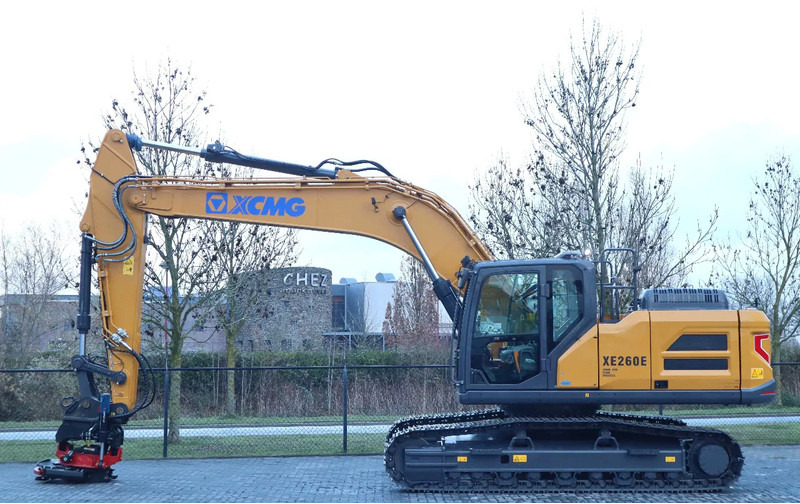 XCMG XE260E | ROTOTILT R8 | CE | CUMMINS STAGE V | FULL OPTION - Crawler excavator: picture 1 XCMG XE260E | ROTOTILT R8 | CE | CUMMINS STAGE V | FULL OPTION - Crawler excavator: picture 1