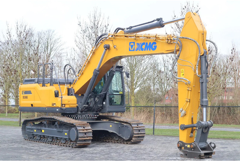 XCMG XE380E | CE | HAMMER SHEAR | CUMMINS STAGE V | FULL OPTION - Crawler excavator: picture 5 XCMG XE380E | CE | HAMMER SHEAR | CUMMINS STAGE V | FULL OPTION - Crawler excavator: picture 5