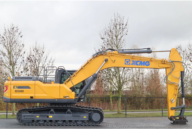 XCMG XE380E | CE | HAMMER SHEAR | CUMMINS STAGE V | FULL OPTION - Crawler excavator: picture 4 XCMG XE380E | CE | HAMMER SHEAR | CUMMINS STAGE V | FULL OPTION - Crawler excavator: picture 4